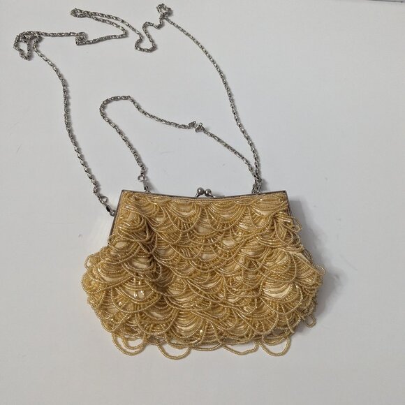 Excellent condition vintage 1960s gold scalloped beaded purse - Picture 1 of 16
